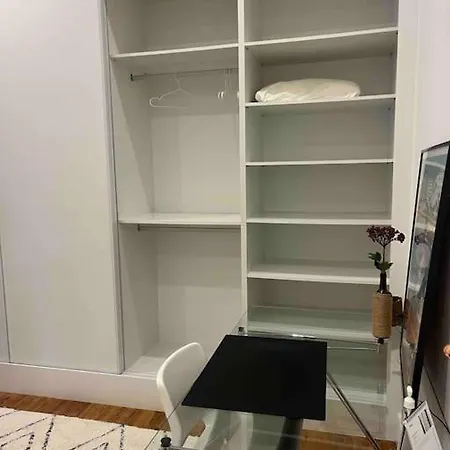Living Apartment *